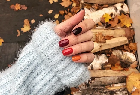 Маникюр на сентябрь 2025: идеи, тренды и советы